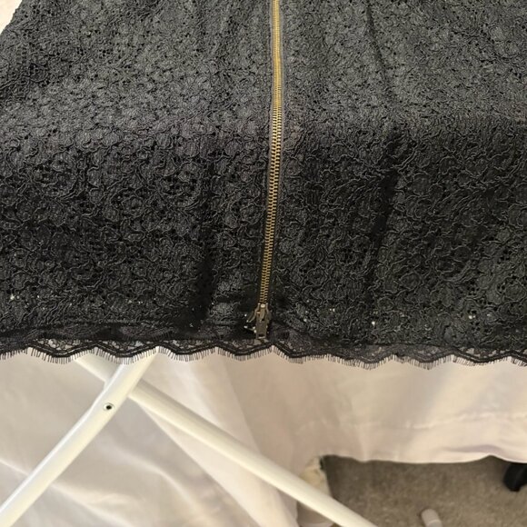 Adrianna Papell Black Lace Dress - Picture 5 of 8